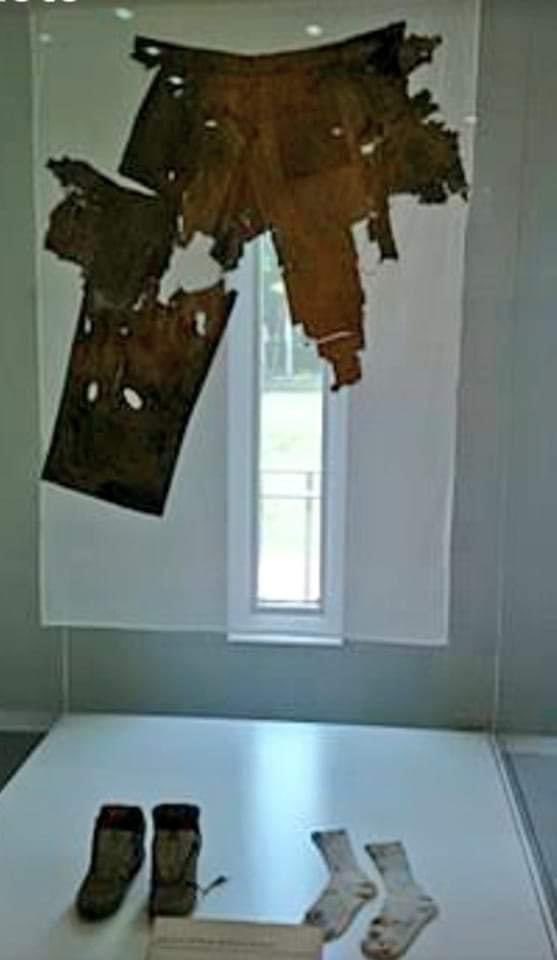 srinivas_inc's tweet image. The reason I am Congress man is in the picture

 #Balidhan for #nation @ACVenkatesh5 @dineshgrao @PMadhwaraj @Supriya23bh @divyaspandana @seethakkaMLA @drshamamohd