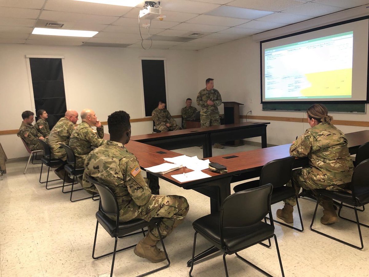 407thB's tweet image. For the past several months we have conducted collaborative training with one of our deployed units. This win/win strategy affords our deployed soldiers reach back capability and our Soldiers at home to engage in real-world scenarios.

#resultsthroughteamwork #civilaffairs