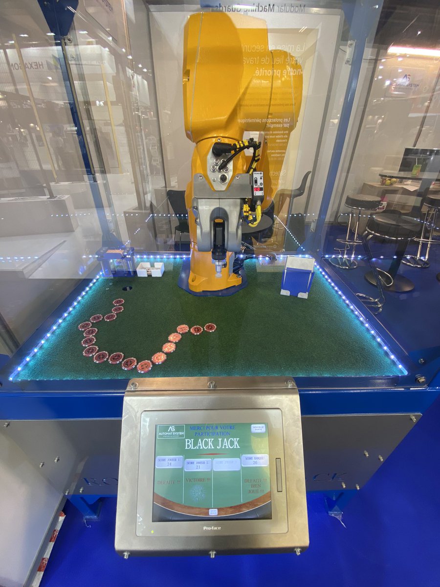 Proface_France's tweet photo. Dernier jour du @Salon_GI 

Visite de notre client Automat System, spécialiste automatisme et robotique industrielle.

Il présente une installation ludique basée sur notre Box SP5B10 + écran 12" premium avec cellule robotisée Staubli &amp; caméra Keyence.

#GiParis22  #IHM #robotique https://t.co/mBpD9EVZZj
