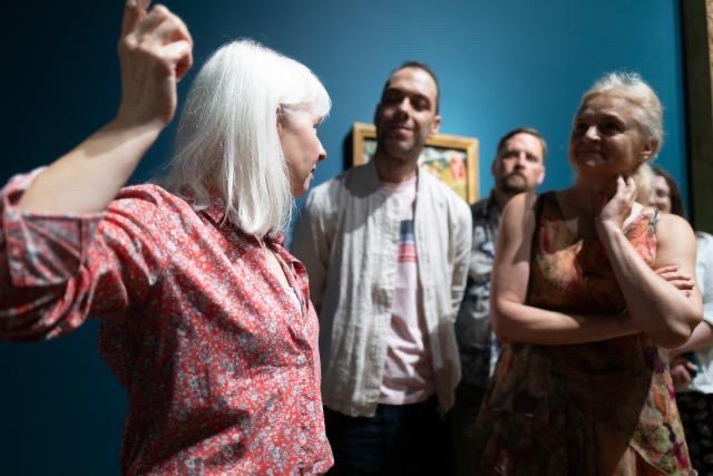 Robin-Lee Hall tweet media