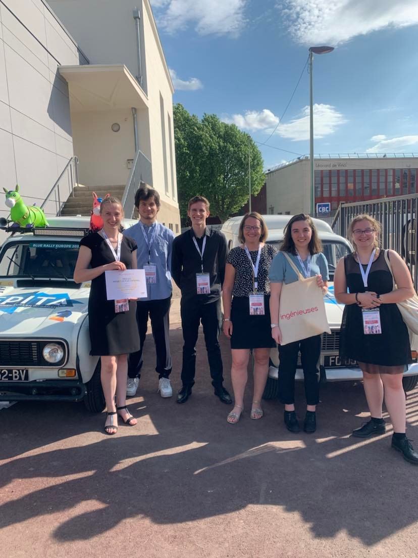 ConcoursAdvance's tweet photo. ✨L’@EPITA est l’école lauréate du prix du "projet le plus original" à l'édition Ingénieuses 2022, pour son projet « 404Elles ».
Toutes nos félicitations à l'association étudiante Epitrophi qui a réalisé ce beau projet ! 🏆👏 
▶ https://t.co/Gc79g4NJav https://t.co/jvc2xkrbag