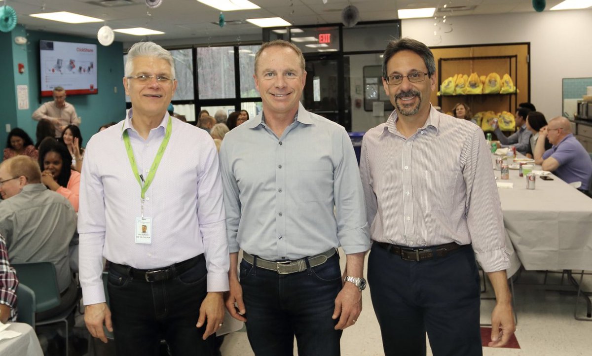 RodRLittle's tweet image. After more than two years of remote work, I’m happy to announce that #TeamEdgewell has kicked off our hybrid ways of working in the U.S. We recently started Wednesday Collaboration Days - where we will focus on re-connecting &amp;amp; being together. #PeopleFirst #HybridWork