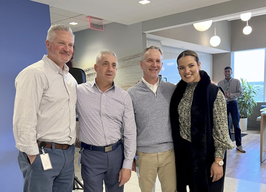 RodRLittle's tweet image. After more than two years of remote work, I’m happy to announce that #TeamEdgewell has kicked off our hybrid ways of working in the U.S. We recently started Wednesday Collaboration Days - where we will focus on re-connecting &amp;amp; being together. #PeopleFirst #HybridWork