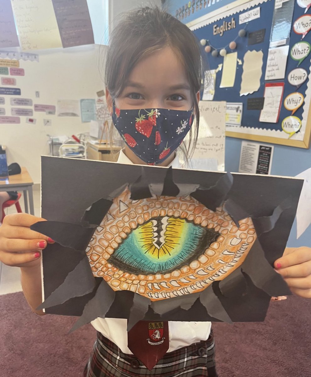 KCD_Year2's tweet photo. Hidden in the depths of a deep, dark cave was a dragon 🐉 but the only thing you could see in the darkness was a colourful, glowing eye 👁 
FANTASTIC efforts from the children in their art lessons with Ms Linda! 🖼 🎨 @KentCollegeDXB @KCD_Art https://t.co/PVkabV19DH