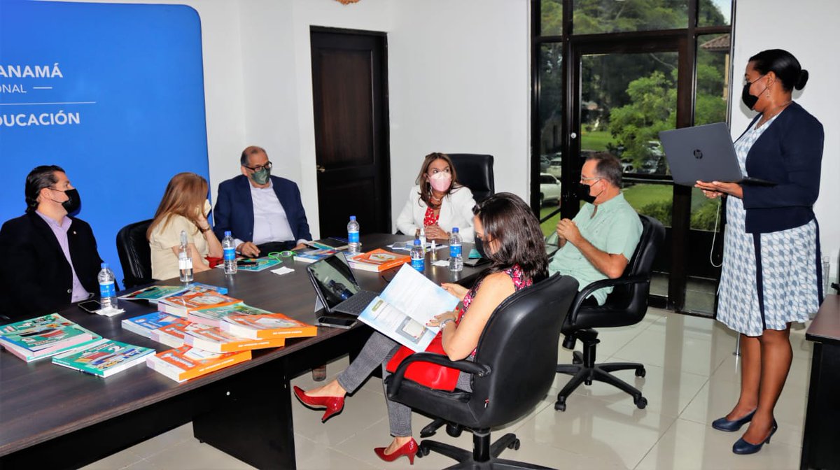 El CoNEP conoce avances claves de la educación en el país  - lucirbien.com/el-conep-conoc… <a href="/MeducaPma/">Ministerio de Educación de Panamá</a> <a href="/CONEPPanama/">Consejo Nacional de la Empresa Privada</a>
