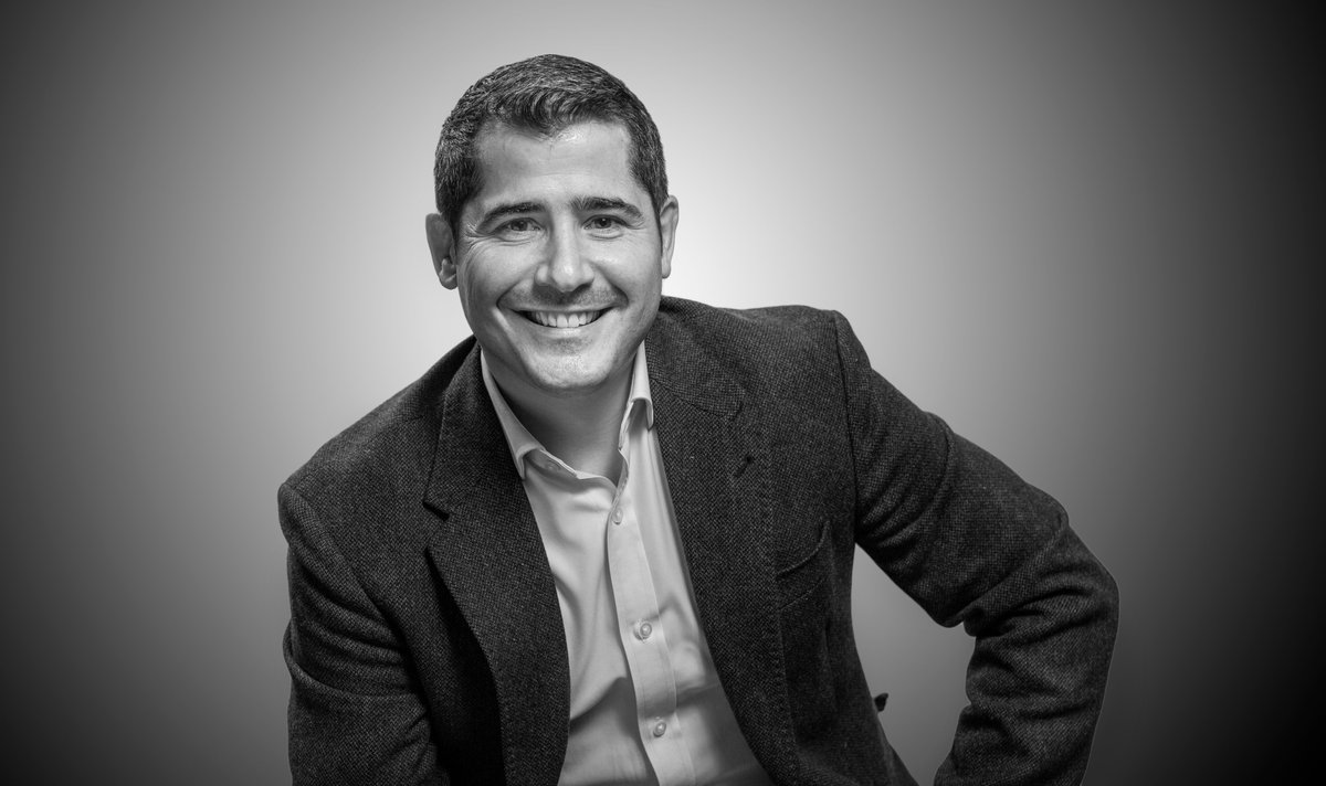 TheFilmLabTO's tweet image. Along with videography, we also specialize in photography! From headshots and portraits to urban and travel, we cover it all. Check out our website for more! thefilmlab.ca
#thefilmlab #photography #portraits #urban