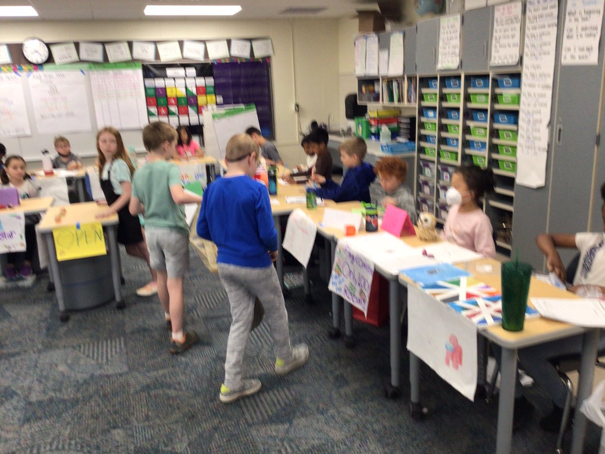 ginadams's tweet photo. Business Adventure shopping is underway! #GWgreats https://t.co/PFFUJRdyID