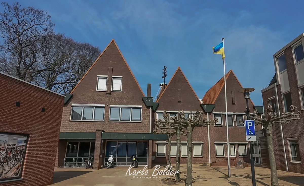 Opvang vluchtelingen uit Oekraïne in Gemeentehuis van Westervoort.  westervoortplaza.nl/opvang-vluchte…