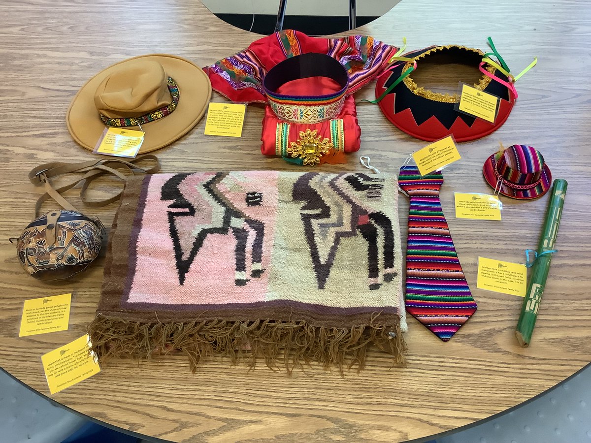 Thank you to Sebastian and the Diaz-Escalante family for donating Peruvian artifacts to our culture kits! - - - ¡Gracias a Sebastián y la familia Díaz-Escalante por donar artefactos peruanos a nuestros kits de cultura!