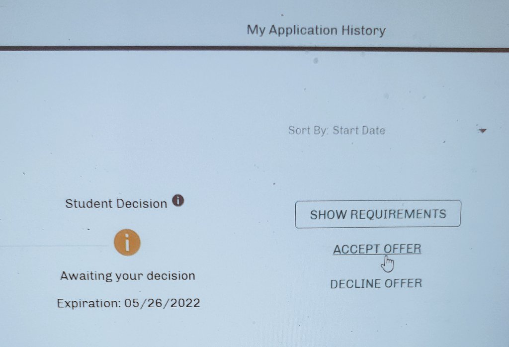 Ant_Arnette's tweet photo. No better feeling than finishing your third year of medical school and simultaneously be greeted by programs wanting you to come train #psychtwitter #BlessedAndGrateful https://t.co/MDdbgYQBO7