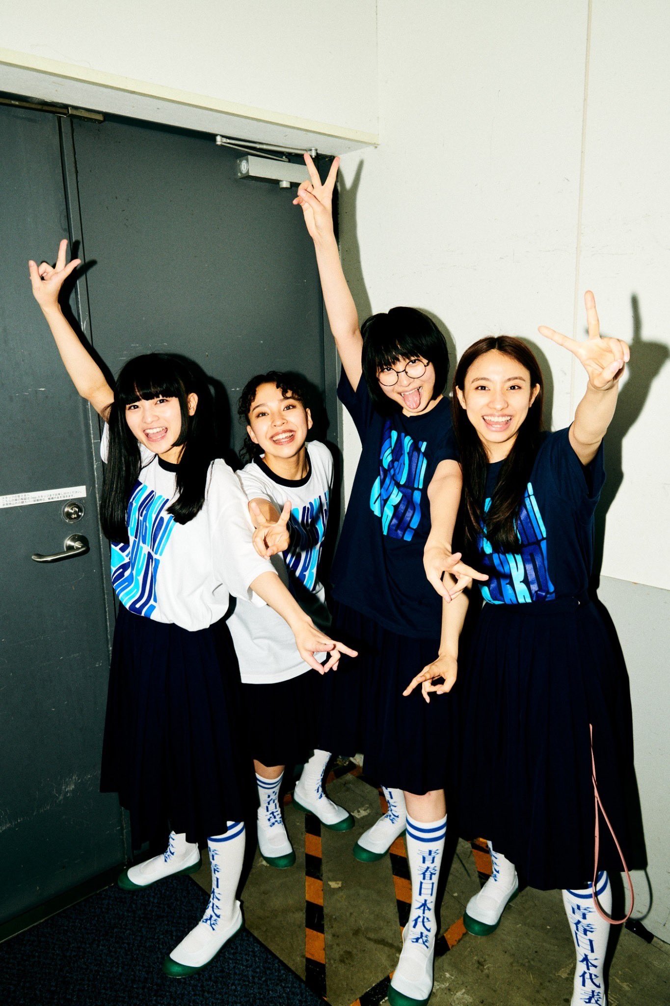 ATARASHII GAKKO! - 新しい学校のリーダーズ on X:  