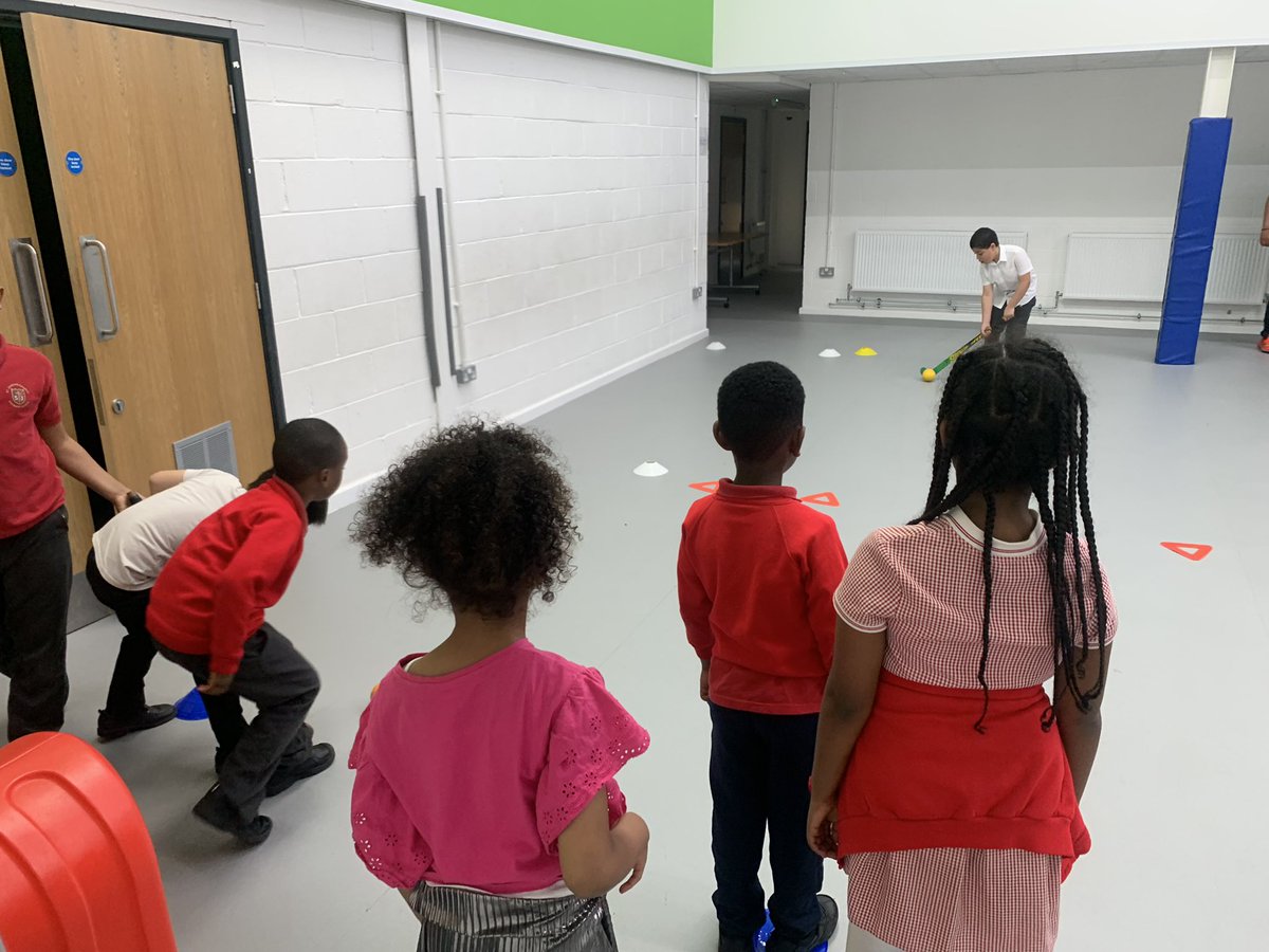 hockeyfuturesuk's tweet photo. Some Friday afternoon joy for you all. Having a laugh with your mates. Learning for the first time about how great the game of hockey is! ♥️🏑 #hockey4all #hockey4good (pics from our outreach in Birmingham this week) https://t.co/lb1Jh8Wdxn