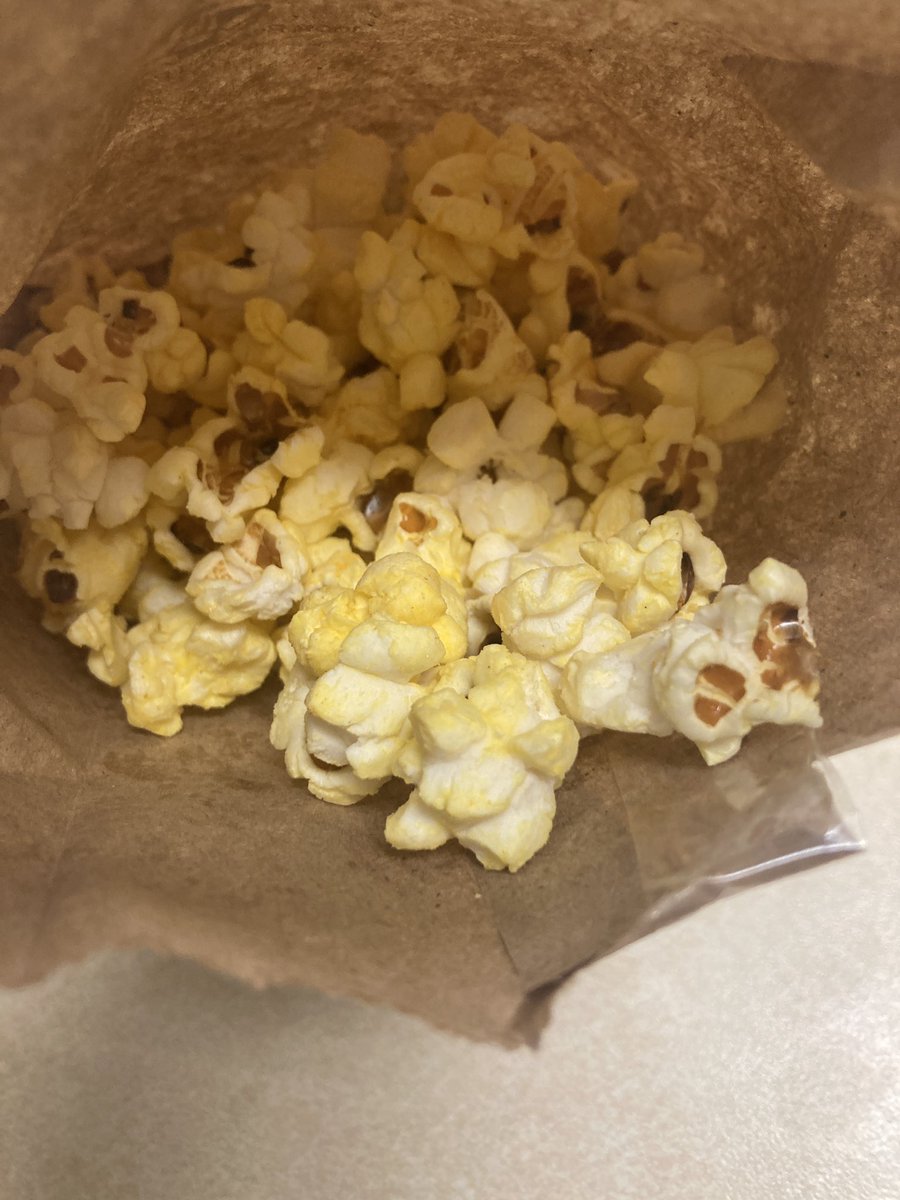MrsVescera_WCS's tweet photo. Popcorn Friday, is the best Friday! 🍿a huge thank you to Mr. Nic’s class! #LincolnPrideWCS https://t.co/HUG5zAoUT5
