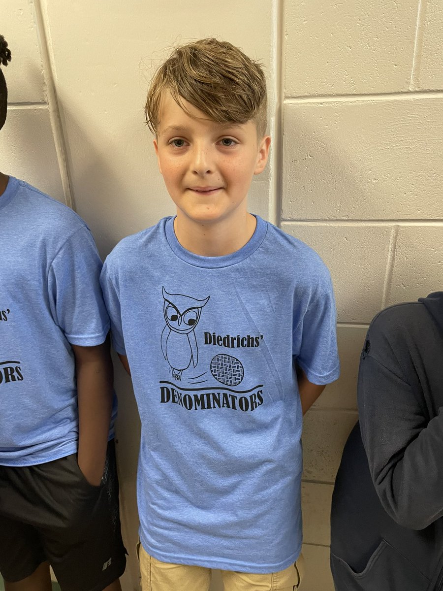 blueegg3r's tweet photo. Today was our first kickball game in the 5th grade tournament! One of my students created our team name, another designed a logo and got his mom to screen print shirts! Love the #math theme!!!! @CitrusGrove_VCS @volusiaschools #vcsmath https://t.co/GTJEV9VXNh