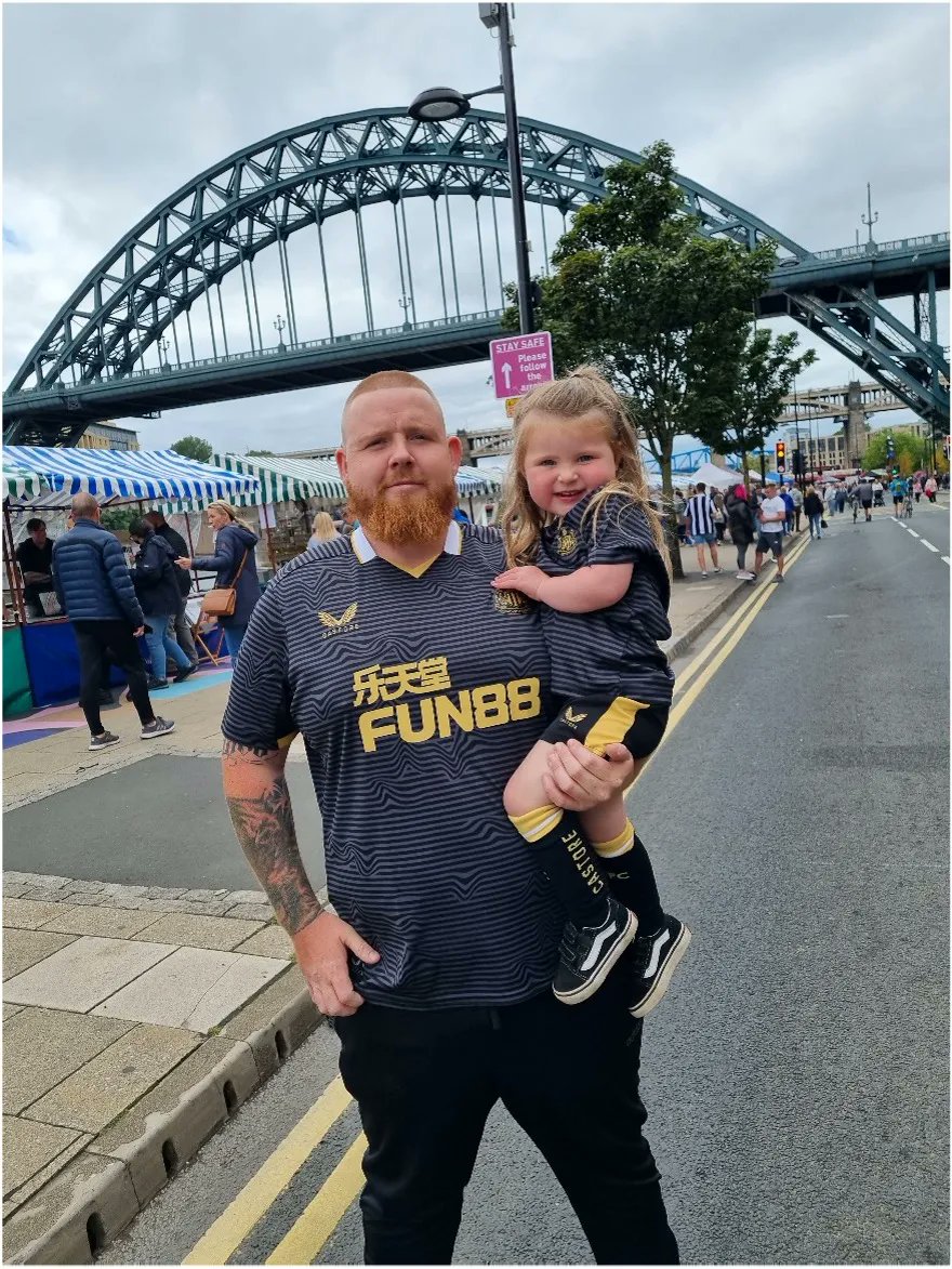 Conna has 10 years of service at QubeGB. As an engineer, he enjoys meeting the customers, and as a coach, he likes teaching new things. Conna’s main role as supervisor means that he manages engineers and assists his co-workers with any technical issues.