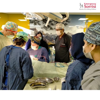 La missione in #Pakistan è terminata e i nostri medici e infermieri sono riusciti a regalare centinaia di #sorrisi ai bambini della città di Peshawar. 
#Grazie a chi ci ha sostenuto da lontano.