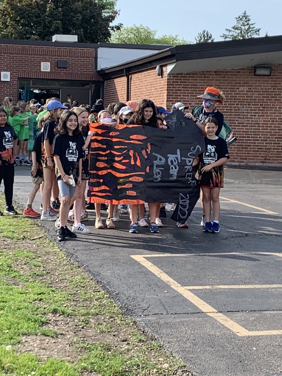 Mr. Johnson tweet media