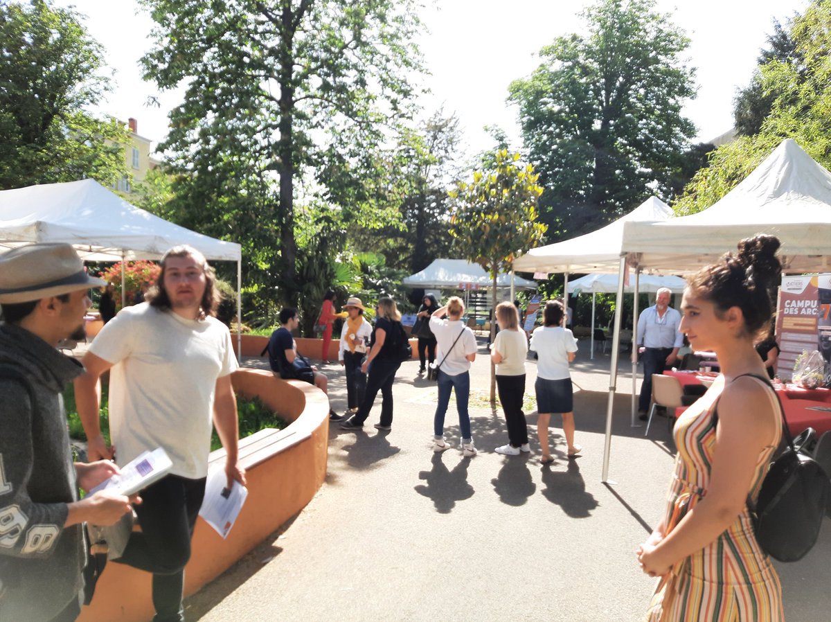 1 EMPLOI DANS MA VILLE
1ère édition ce matin au Luc, organisée par la mission locale en collaboration avec @poleemploi_VAR
Rencontres et échanges autour des métiers 
- Hôtellerie restauration
- agriculture/ viticulture 
- services à la personne 
- transport logistique