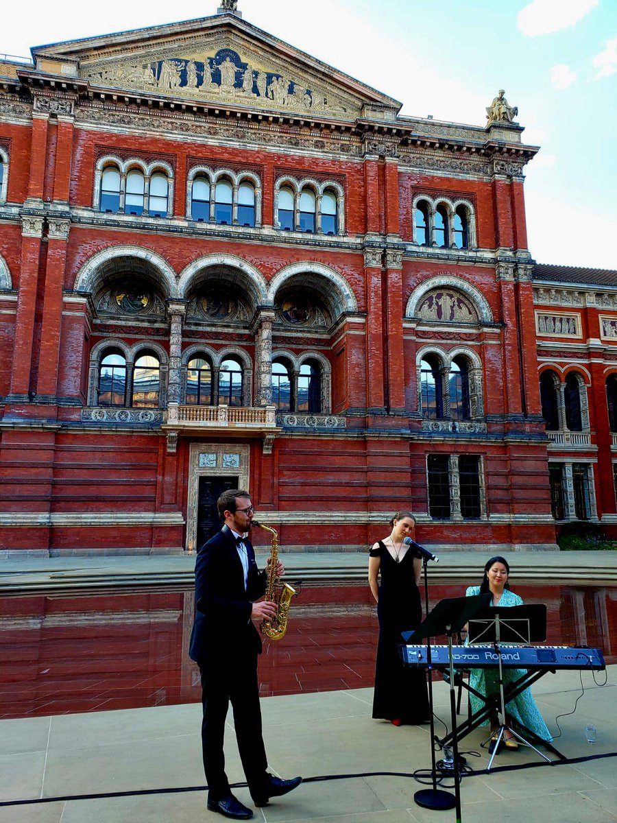 CanadianUK tweet media