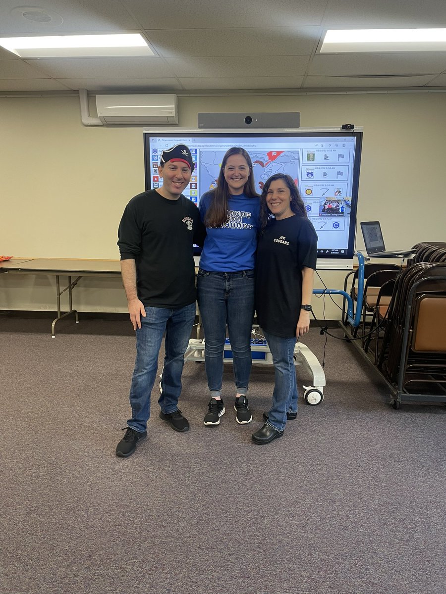 dcaliendo529's tweet image. Calhoun Code Crackers, Mepham Coding Pirates, and Coding Cougars are hacking the day away #codeconquest #kidoyo