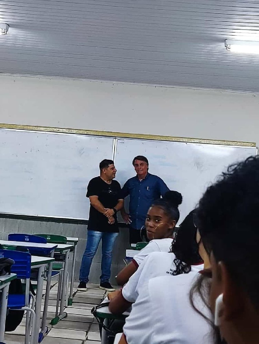 EdpOficiaI's tweet photo. Olha quem foi a EDP hj https://t.co/d5pJnnuRUV