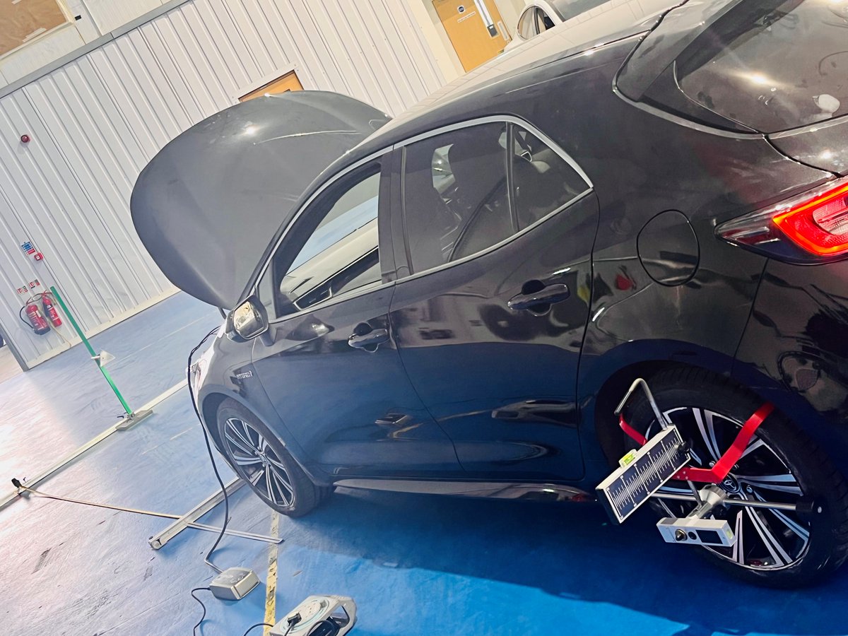 Another busy day in the CF garage for our ADAS specialist. Some images of his last ADAS calibration for today. 
#adas #technology