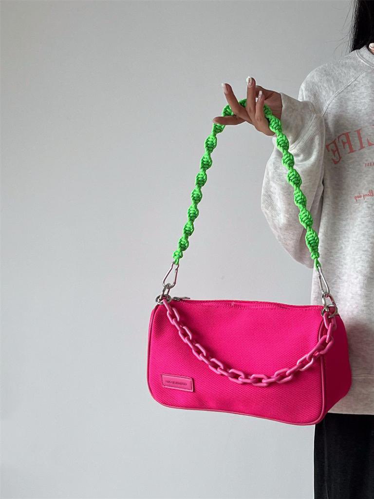 Frankie bag 390฿ พร้อมส่ง ส่งฟรี

size : 30x14.5x11cm มี2สี ชมพู เขียว วัสดุทำจากผ้าpolyester ซับในด้วย polyester 
แถม 3 สาย 

#กระเป๋าพร้อมส่ง