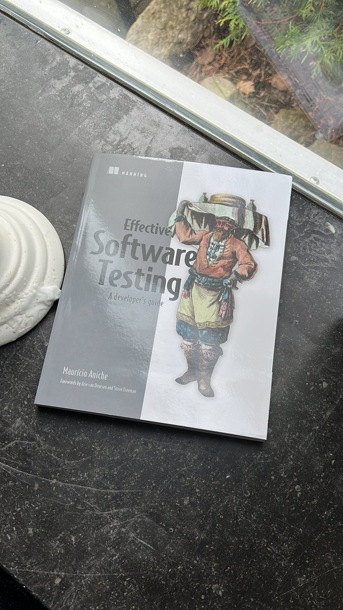 dfucci_'s tweet image. Finally got my copy 
Time to dig into @mauricioaniche book 😉 #softwaretesting #softwareenginnering