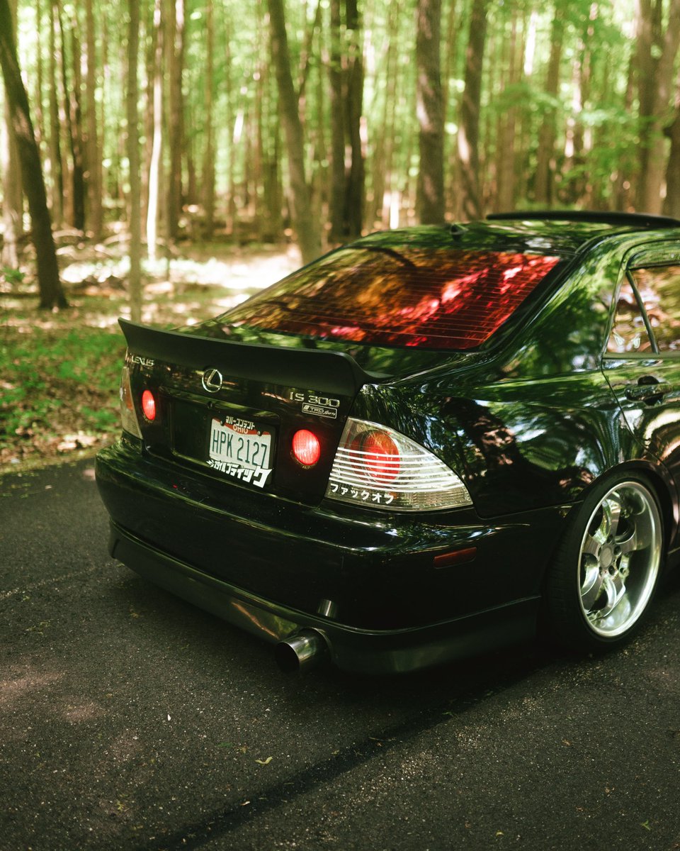 On the way to the shoot he got pulled over for tint lmao