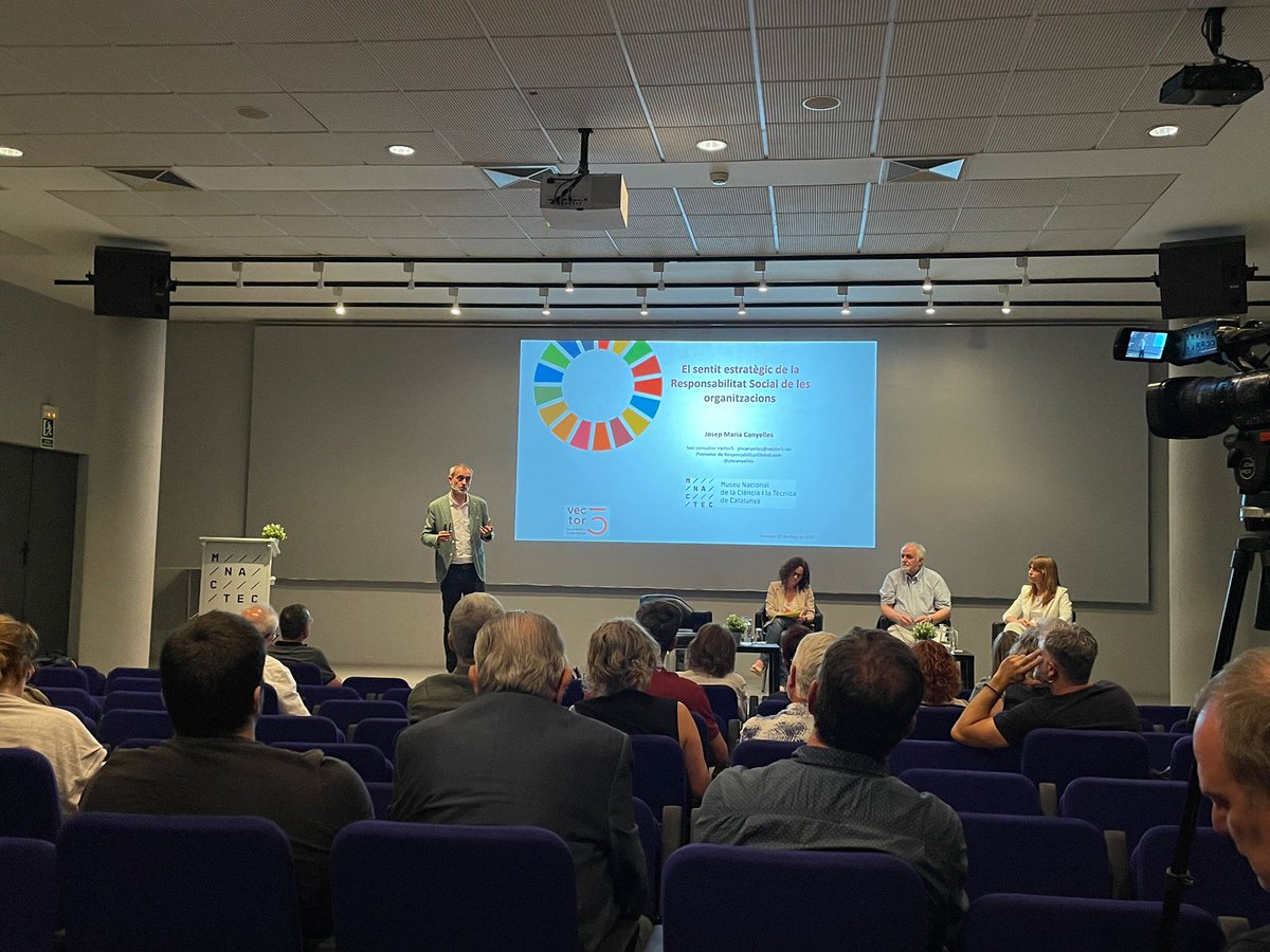 parcdelasequia's tweet image. Avui som a la presentació de l'estratègia d'actuació social del @MNACTEC a #terrassa #museus #rscmuseus