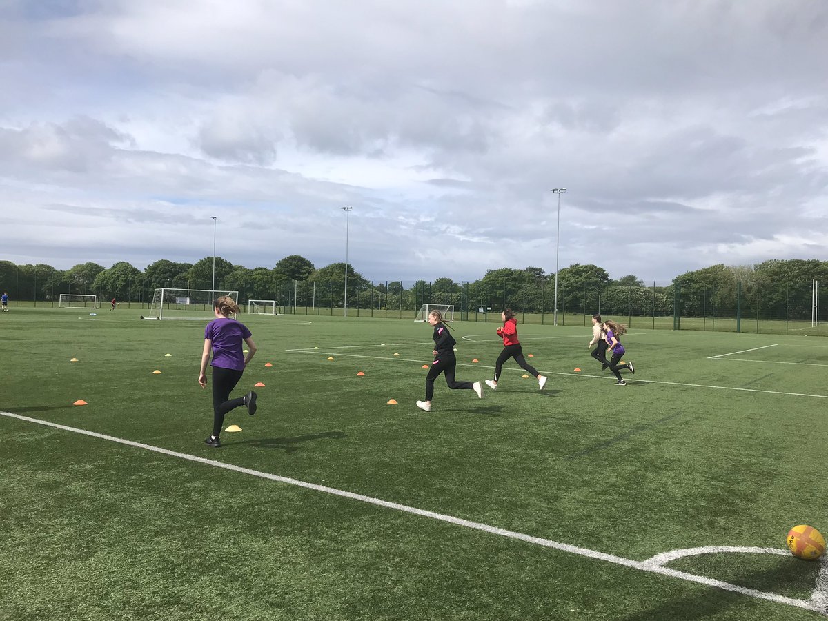 pe_marr's tweet photo. S2 Girls Inspire Sports Day
What a fantastic day had by all S2 girls. A full day of activities: CrossFit, Netball, Dance, Kettlebells, Martial Arts and Football⚽️ 🕺 
Huge thank you must go to our session leaders for coming in and delivering sessions⭐️ #inspire @MarrColOfficial https://t.co/brEn5n9F3b