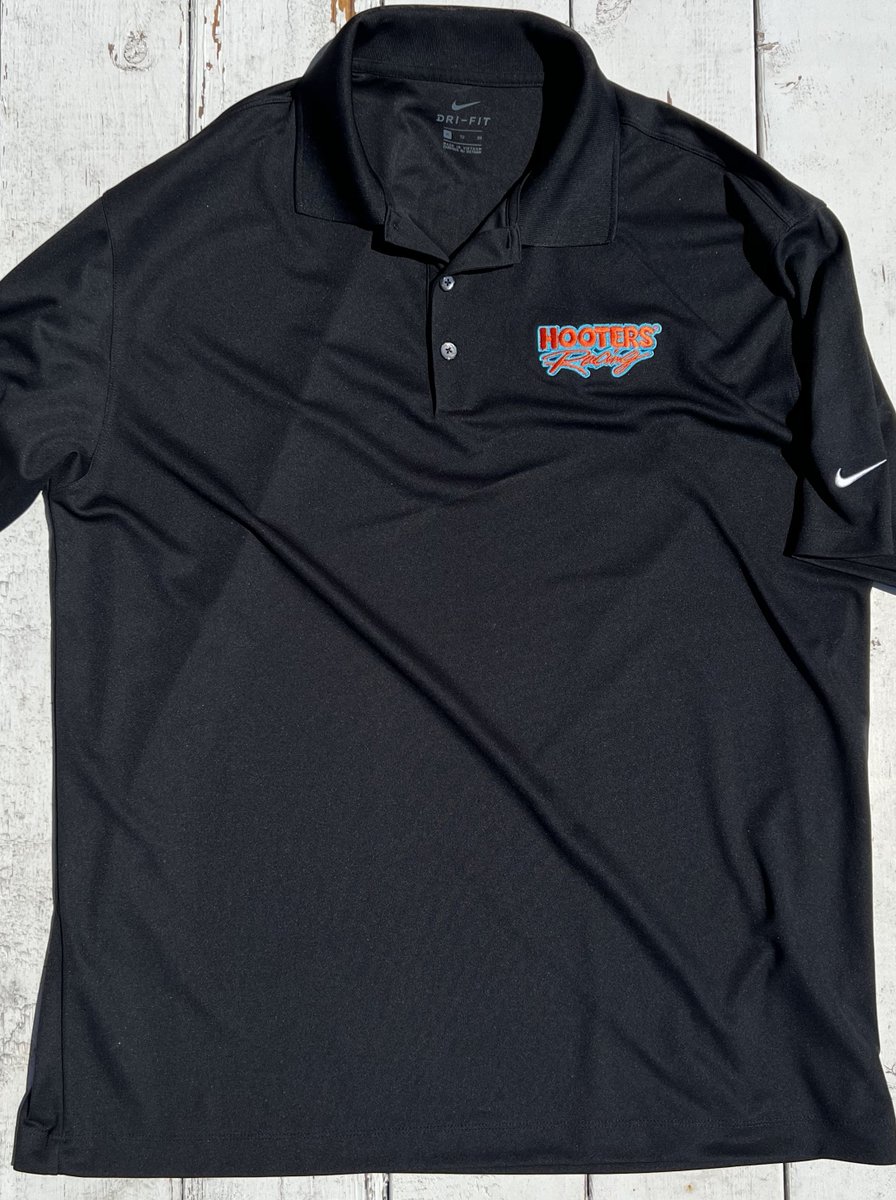 HootersRacing's tweet photo. 🚨 ALL-STAR GIVEAWAY 🚨

⭐️ Hooters Racing Polo
⭐️ #9 Hooters Cap
⭐️ 2021 #9 Hooters Throwback Diecast 

To Enter:

✅ Follow us @HootersRacing 
✅ Retweet this and tag 2 friends
✅ Comment your shirt size below👇🏻 

Contest ends Sunday night! Winner announced Monday!

Good Luck! https://t.co/z7eg580EQq
