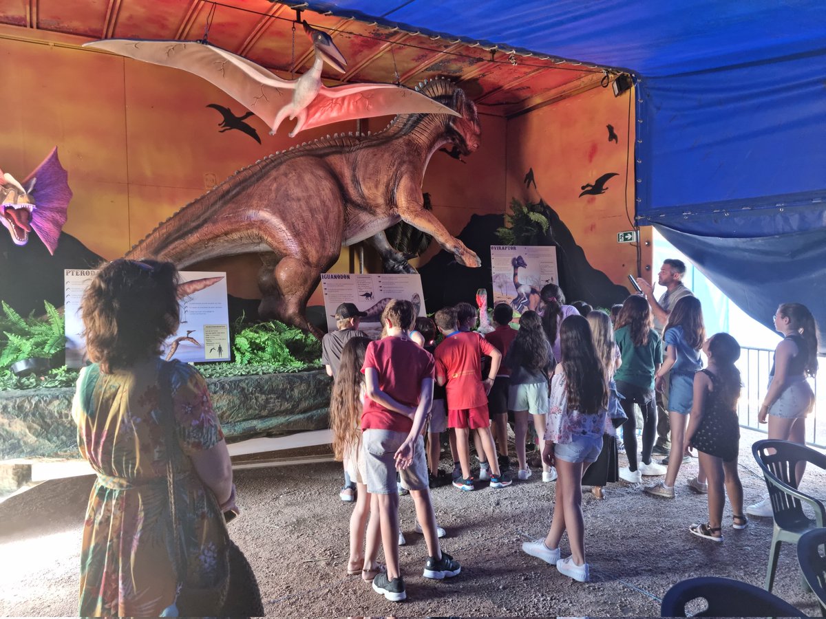 FrequenzaNostra's tweet photo. #évenement 
Matinée à la découverte des dinosaures 🐢🐲🦖 pour les écoles de @SarrolaDe  et Valle du Mezzana une exposition @JurassicPark à  ne pas manquer.quer pour un ment ludique et pédagogique 🦖 https://t.co/o69YWgrrVd