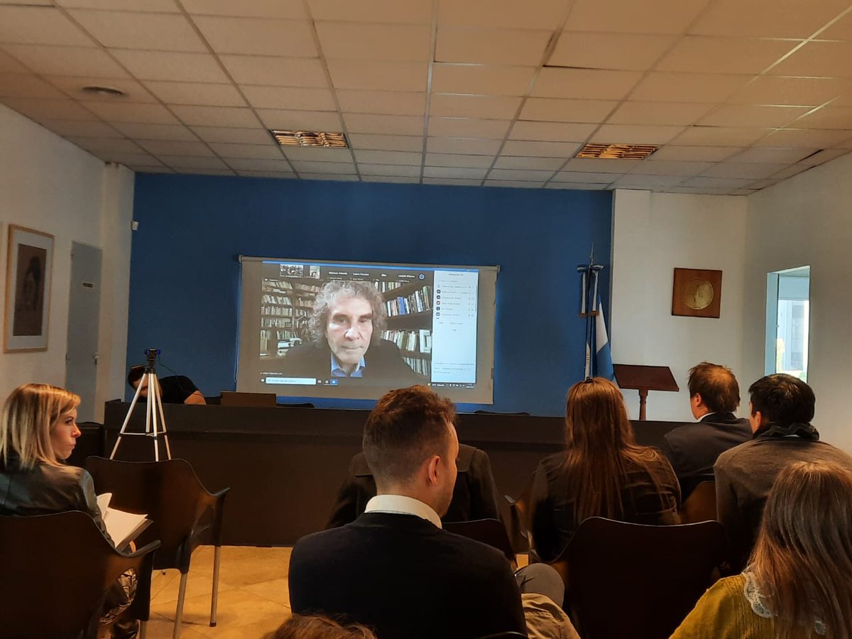 DefensoriaLZ's tweet photo. Video conferencia con el Dr. Jorge Pesqueira Leal. Pensando la Justicia Penal Resraurativa. #justiciarestaurativa https://t.co/jQ92k4IQlL