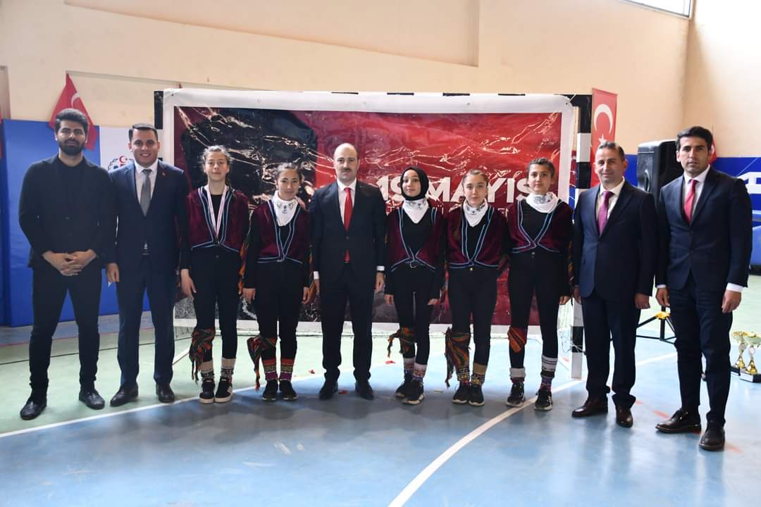 alucrabel's tweet photo. 19 MAYIS
ATATÜRK'Ü ANMA,
GENÇLİK VE SPOR BAYRAMIMIZ
KUTLU OLSUN 🇹🇷

Saygılarımızla,
ALUCRA BELEDİYE BAŞKANLIĞI https://t.co/DT6dAnkOlP
