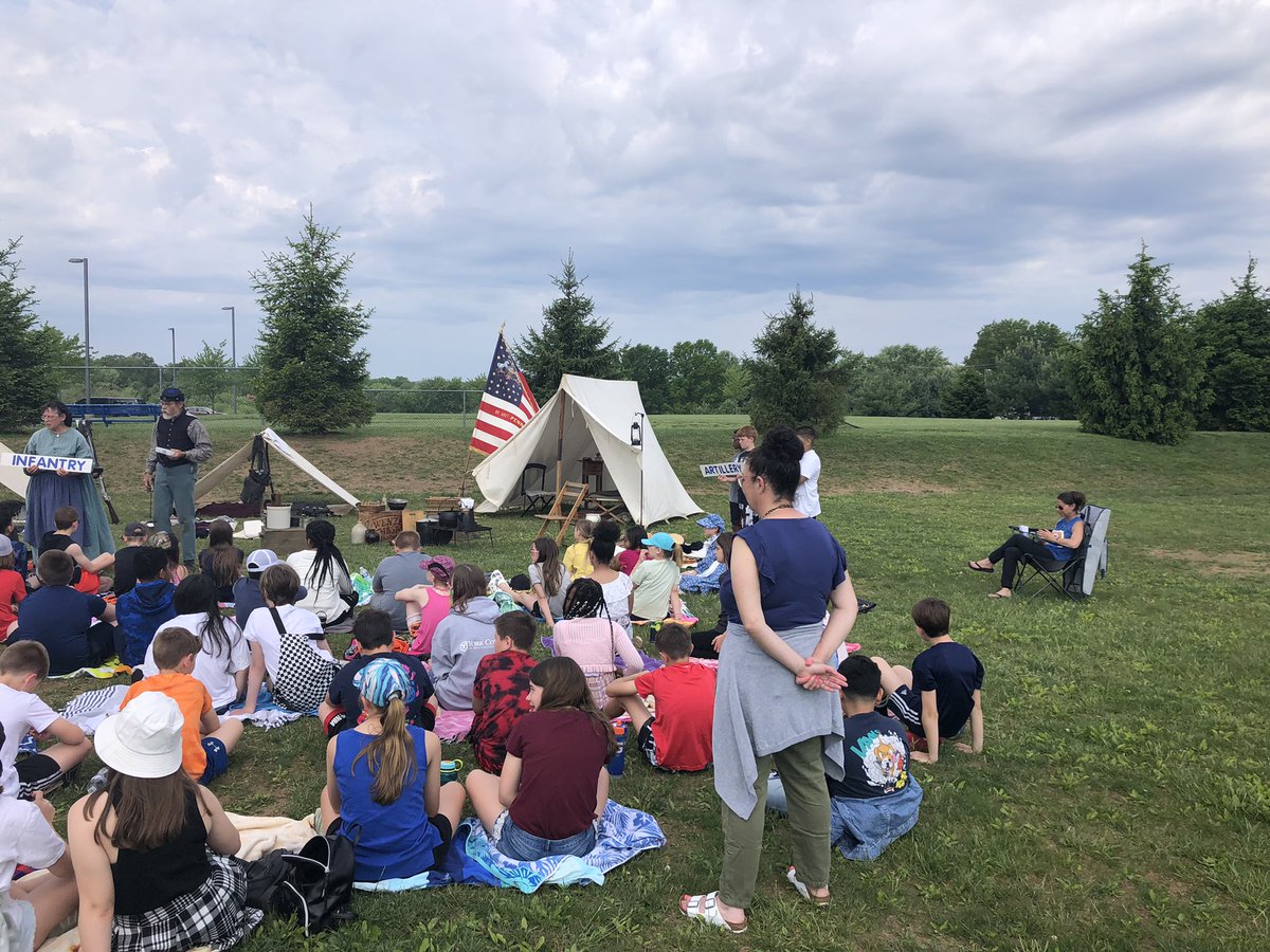 coachkinne's tweet photo. @DAISCommunity DAIS Civil War Day :Mr. Talbert and Mr./Mrs. Hoover share soldier life- amazing! #livinghistory https://t.co/dzb2pi50vA