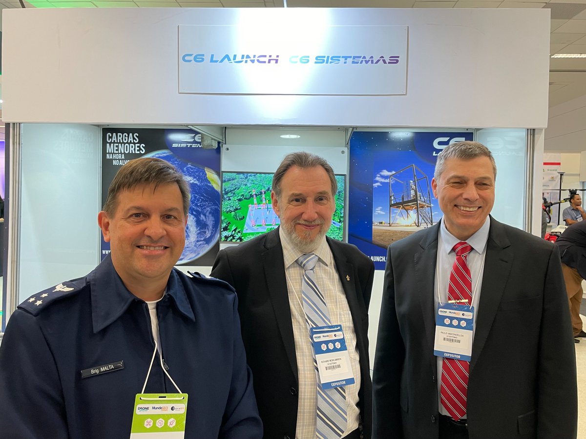 C6 met with Brazilian Air Force Vice-Chief of Staff Lt Gen Valter Borges Malta at <a href="/spacebrshow/">spacebrshow</a> 

Our CEO Richard McCammon stressed his long-term commitment to partnering with Alcantara Space Center, and discussed C6's upcoming investments in the space center.
 #spacebrshow #space