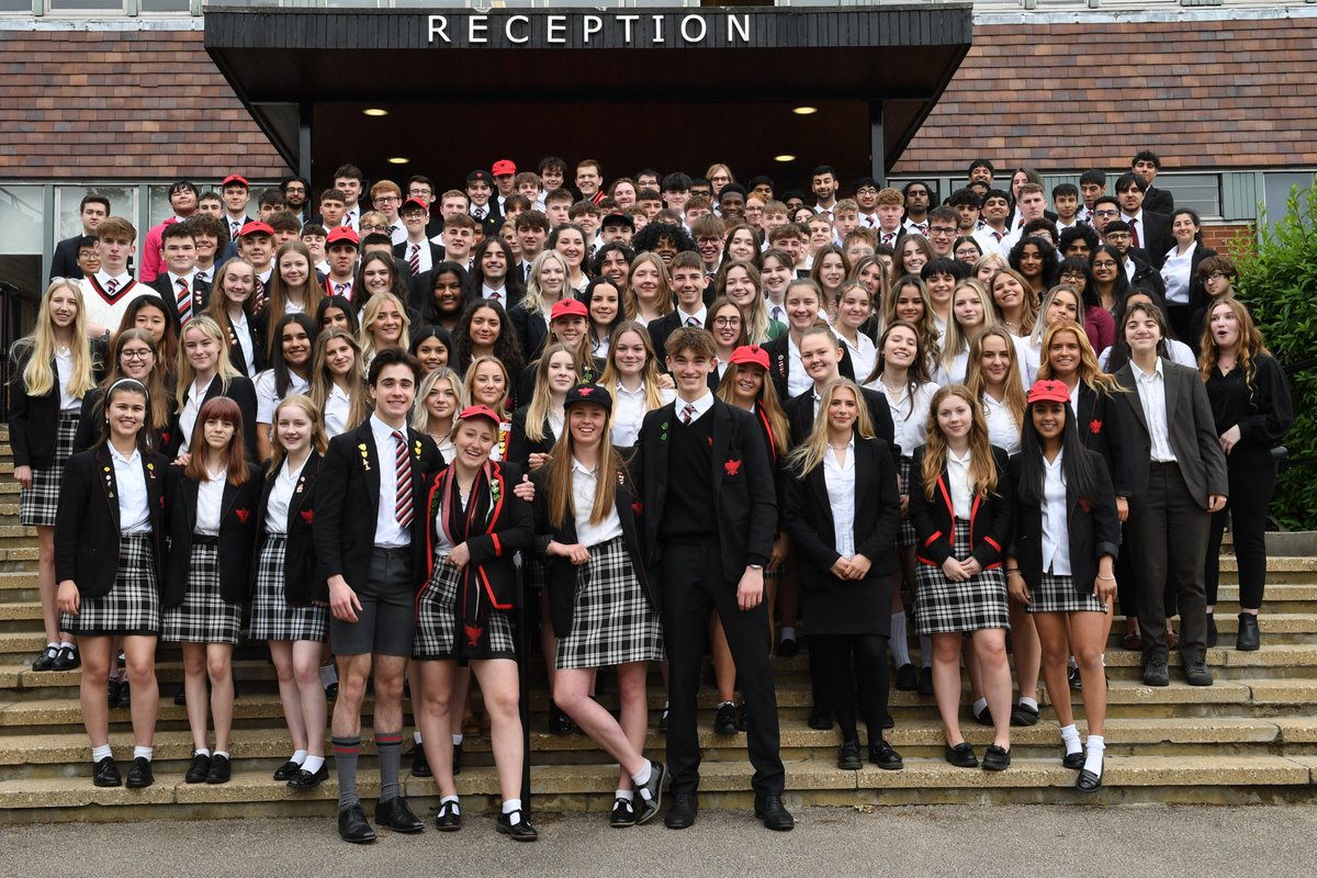 BedfordModern's tweet photo. Our Year 13s wore their (often too small) school uniforms again today! They missed out on so much of BMS life as a result of the pandemic, but coped with fortitude and good humour. A fantastic Year Group, we wish them success in their exams and for the future. #alwayswelcomeback https://t.co/GpkgwZF5hq