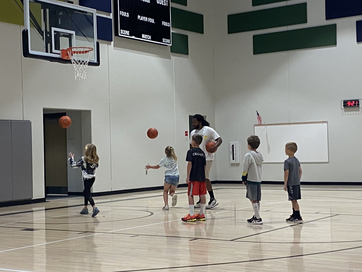 Big shoutout to Coach Vent for being our guest speaker today! Great message about making a goal and pushing through from a children’s author! #dcwestpride #TheFalconWay ❤️ <a href="/DCWestFalcons/">DCWest Falcons</a>