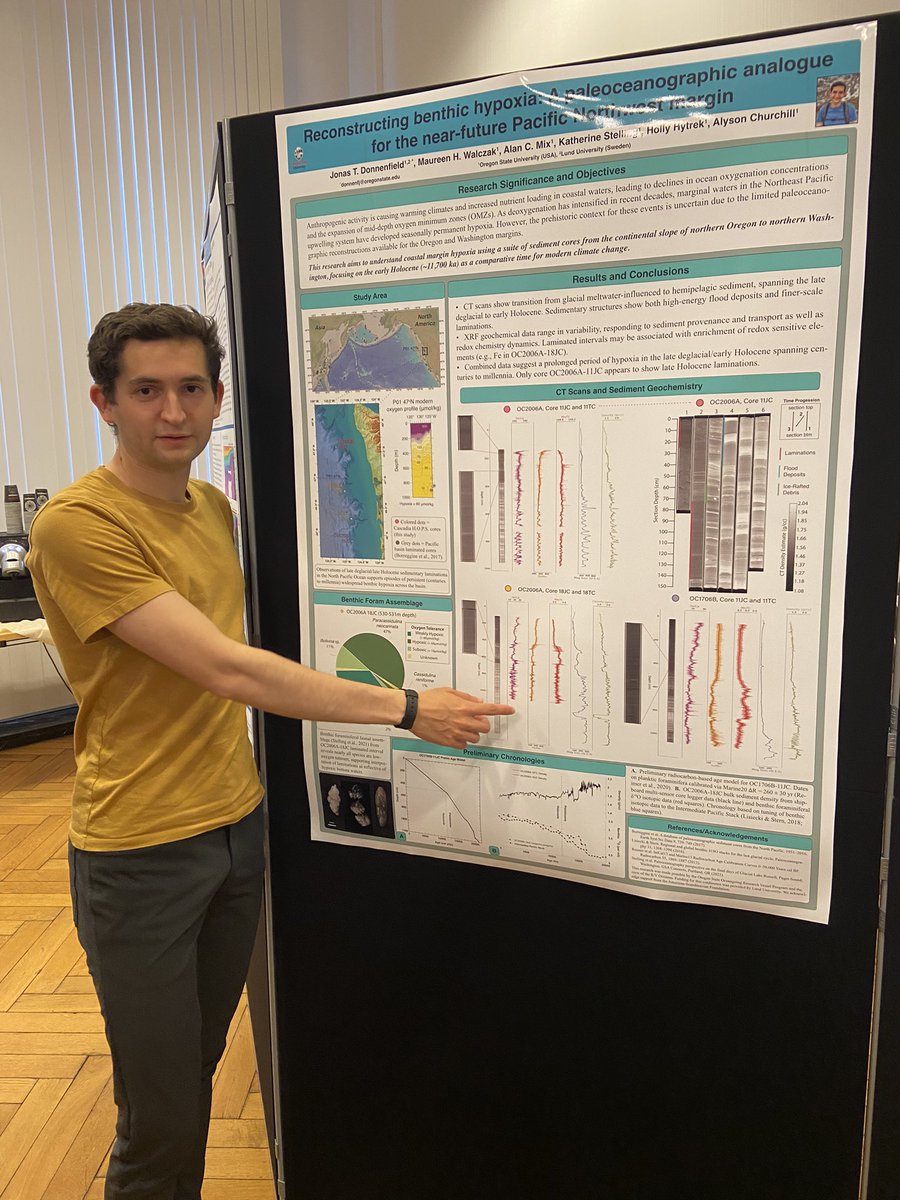Caught in the act of sciencing at the 53rd International Colloquium on Ocean Dynamics @LiegeOcean. Evidence of Holocene hypoxia in the NE Pacific from research with @PaleoMo (@OSUCEOAS) and foram expertise from @HelenaFilipsson (@LundGeology). pc: @mareike_paul