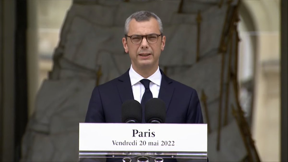 alainchretien's tweet photo. Je salue la nomination du nouveau gouvernement d’@Elisabeth_Borne composé de femmes et d’hommes de talent et de qualité qui sauront conduire les réformes nécessaires voulues par le Président de la République @EmmanuelMacron. https://t.co/DVVOtr73sW