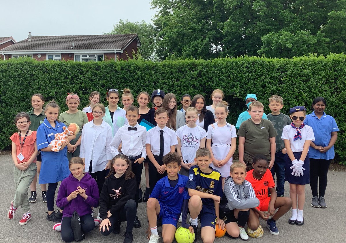 LittleStFrancis's tweet photo. Year 6 have enjoyed exploring Vocations this week. Amazing costumes today dressed as their dream vocation and a reflective prayer service asking God to help them as they seek guidance. #WhatIsGodCallingYouToBe #MyVocation ##CatholicLife https://t.co/aJogStzYX1