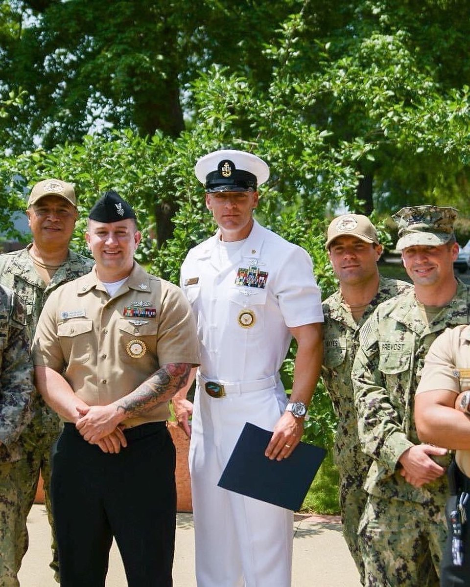 It was a great day to come together and celebrate our shipmate, DCCS THOMA, during his Senior Chief pinning ceremony. Your family, friends, colleagues, and shipmates are all proud of you! HOOYAH!

#navylife #navyseniorchief #navyadvancement #navysailor #hooyah