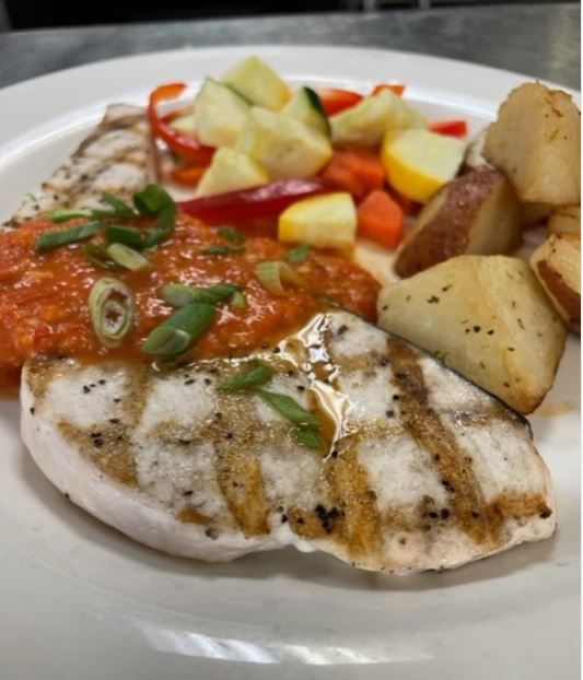 KoveRestaurant's tweet photo. Tonight
Grilled Swordfish Roasted Tomato Puree
Crab Encrusted Salmon
Seafood Risotto…..
.
.💻🖱 https://t.co/KSzTNwVs5Q
    
#TheKove #EatLocal #Audubon #NewJersey #Restaurant #Jersey #LocalEats #SupportSmallBusiness #OpenWeStand https://t.co/d3Ny50PEaT