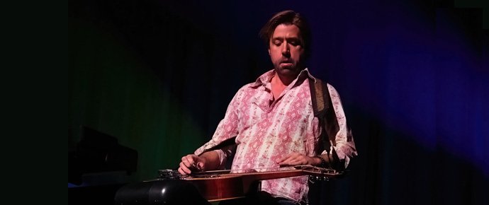 BluegrassToday's tweet photo. Jay Starling to Leftover Salmon
https://t.co/7dPs5LpZSb #bluegrass #reophonicguitar #seldomscene https://t.co/37IMqCGFQL