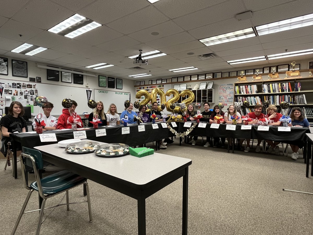 MWHSCatalyst's tweet photo. ✍️ 2nd annual Journalism Signing Day. ✍️ https://t.co/DgVqawtmar