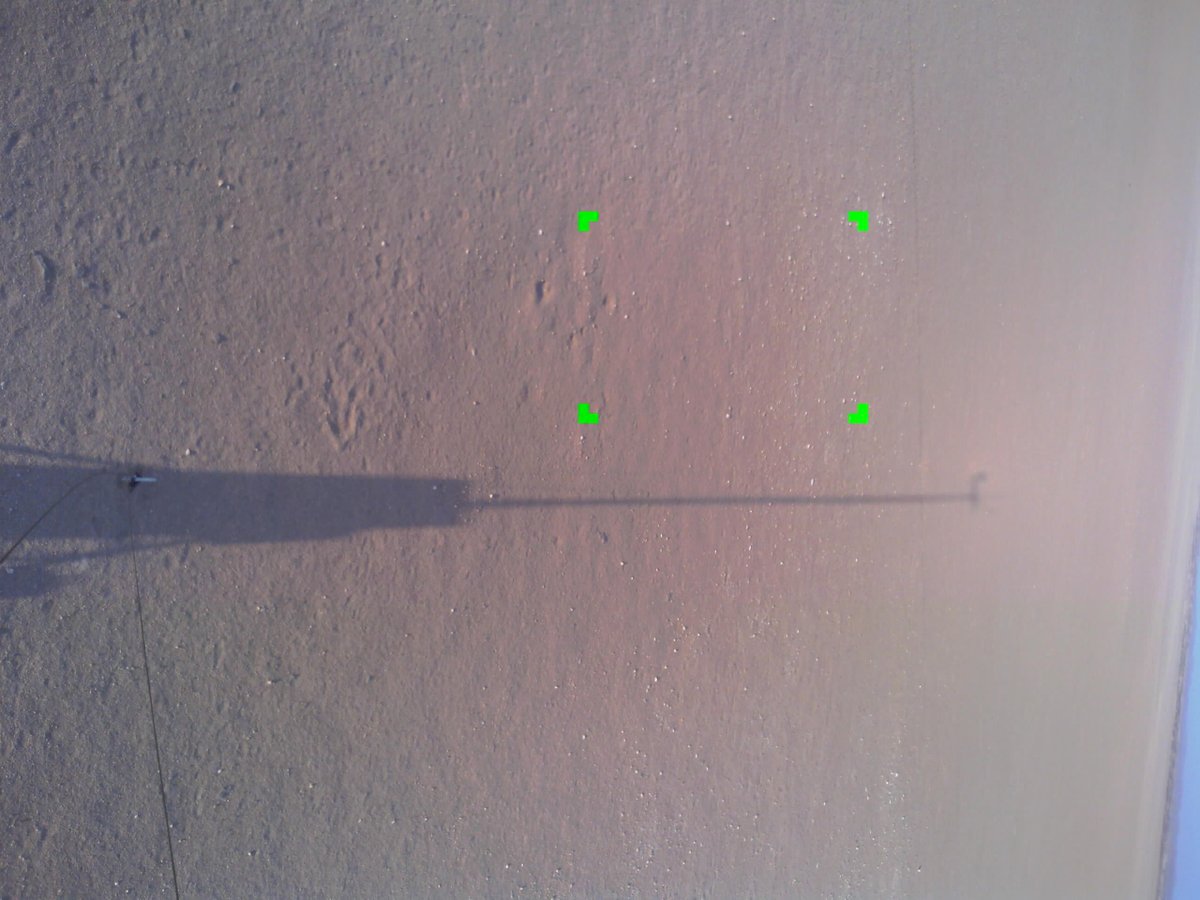 Operational since 17th May in #Gobabeb (Namibia) the #hyperspectral #HYPSTARradiometer survived already a sand storm, had a curious visitor and its first #EnMAP overpass! Thanks <a href="/NPL/">NPL</a> colleagues for installing it!
