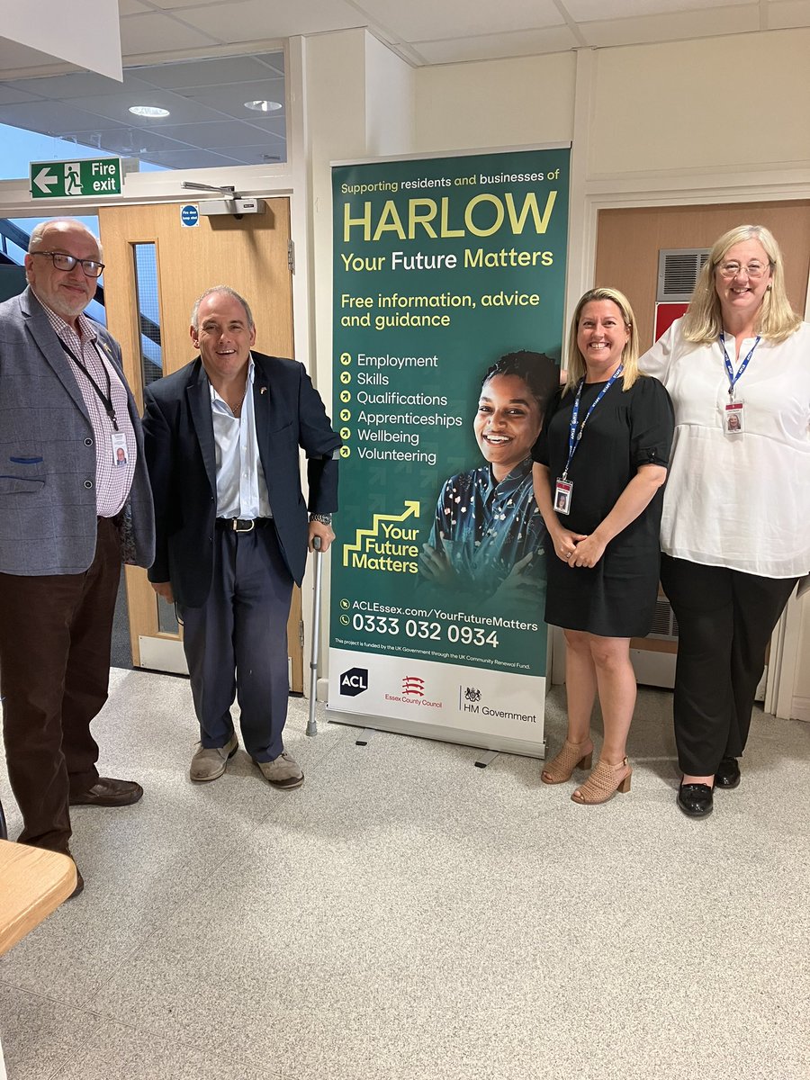 RtHonRobHalfon's tweet photo. A great and inspirational visit to @ACLEssex today to meet some of their senior staff and adult students.

I met some outstanding advanced accountancy students, all of whom had been given a chance by the ACL to climb the ladder of opportunity.

Thank you for all you do! 👇 https://t.co/a8uoaCp5NV