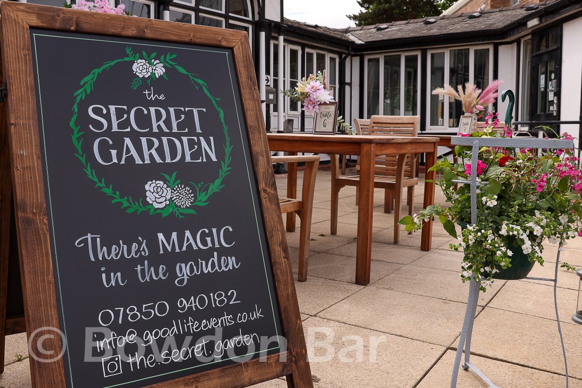 bowdonclub's tweet image. “Oops we did it again” as one of our first acts tonight would say!

#Bowdonbury is back at Bowdon Club. Tonight from 5pm, tickets still available on the door. Or tomorrow from 12pm.

Whatever the weather, there’s also the VIP area. Which looks amazing.

bowdonclub.com/bowdonbury-fes…