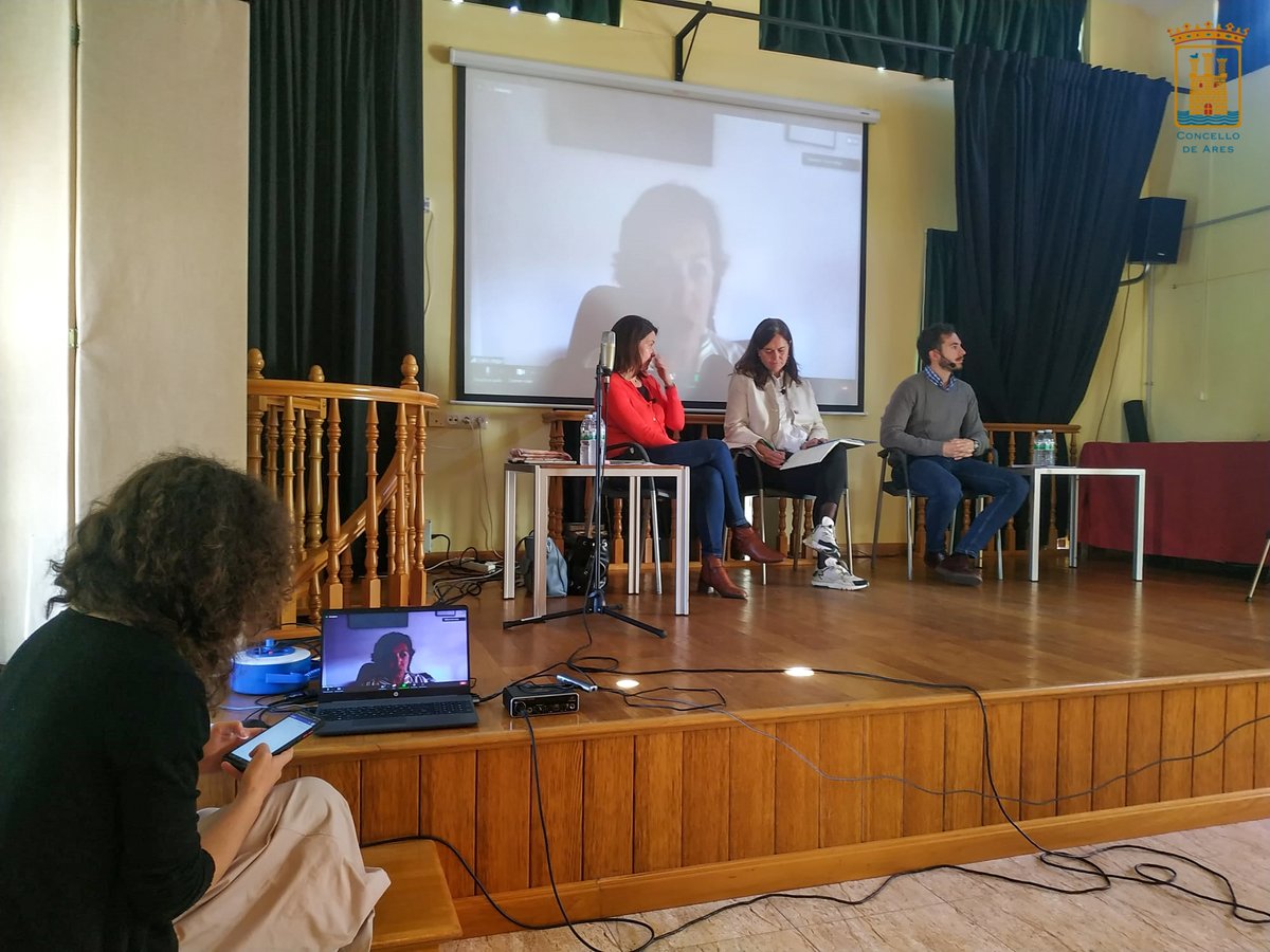 ConcellodeAres's tweet photo. ℹ️ Hoxe arrancaron as xornadas de #RuralLabferroterra que converten a #Ares no municipio anfitrión dunha conversa centrada na innovación e o desenvolvemento sostible.
#ConcellodeAres #RuralLab #Sostenibildiad #Medioambiente #Montefaro
+info: 👇
https://t.co/Qubi1SpVZz https://t.co/vdpqms86JN